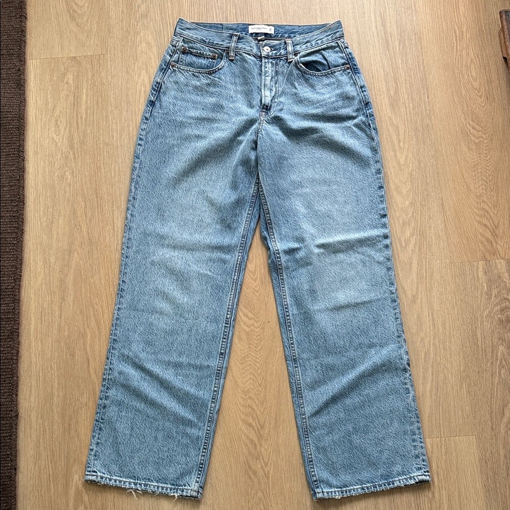 Abercrombie & Fitch Curve Love Mid Rise Jeans
